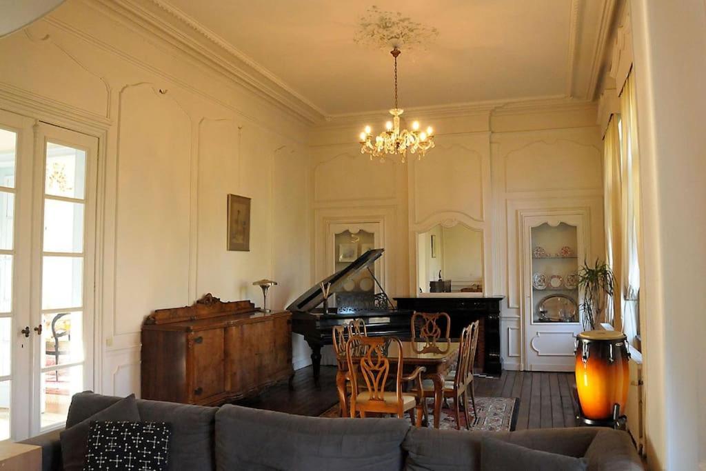 Petit Chateau A La Campagne. Beloeil Extérieur photo