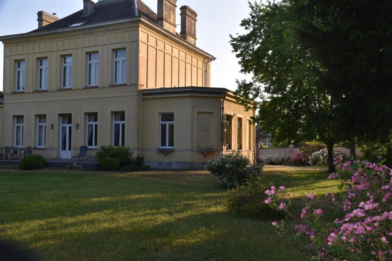 Petit Chateau A La Campagne. Beloeil Extérieur photo